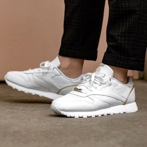 Reebok classic snickers